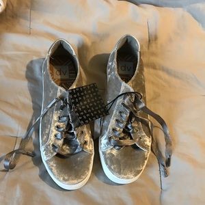 Dolce vita silver velvet sneakers